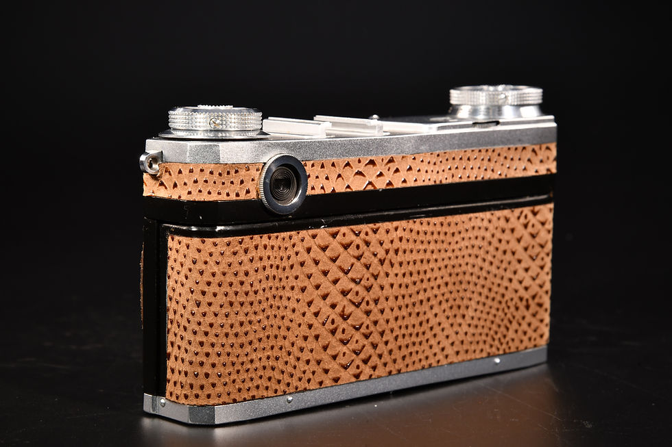 Thumbnail: Kiev 4a with 50mm F2 lens- Silver /Brown & Black Lizard Leather- Condition: Mint