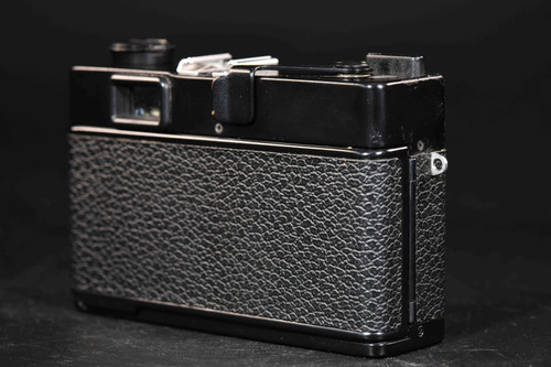 Rollei XF35 - 40mm f2.3 Sonnar - Condition: Mint- | FilmFurbish