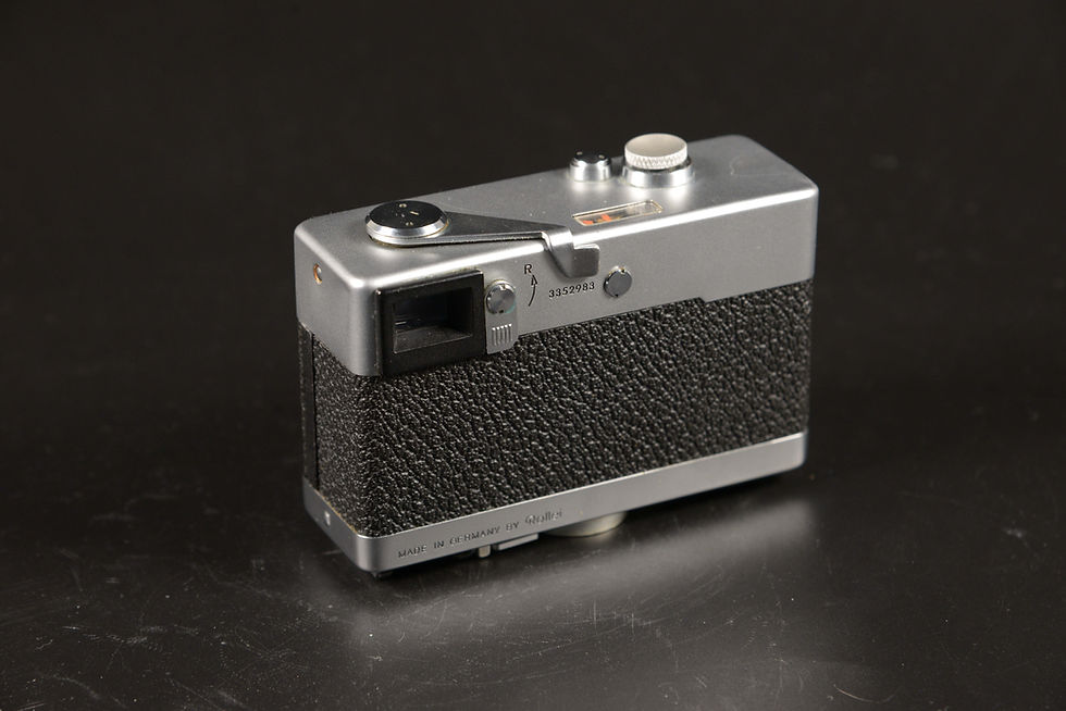 Thumbnail: Rollei 35 - Silver/Black - Carl Zeiss Tessar - German - Exc +++