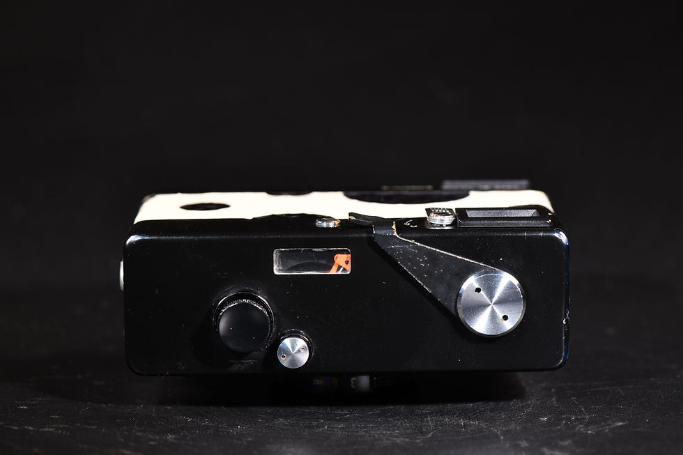 Thumbnail: Rollei 35 S - Black/Black & White Spots Snakeskin - Condition: Exc+++/Mint-