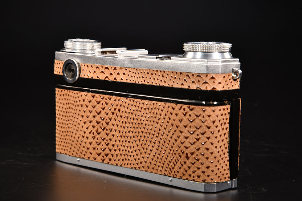 Thumbnail: Kiev 4a with 50mm F2 lens- Silver /Brown & Black Lizard Leather- Condition: Mint