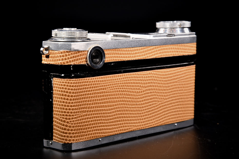 Thumbnail: Kiev 4a with 50mm F2 lens- Silver /Ochre Lizard Leather- Condition: Mint-