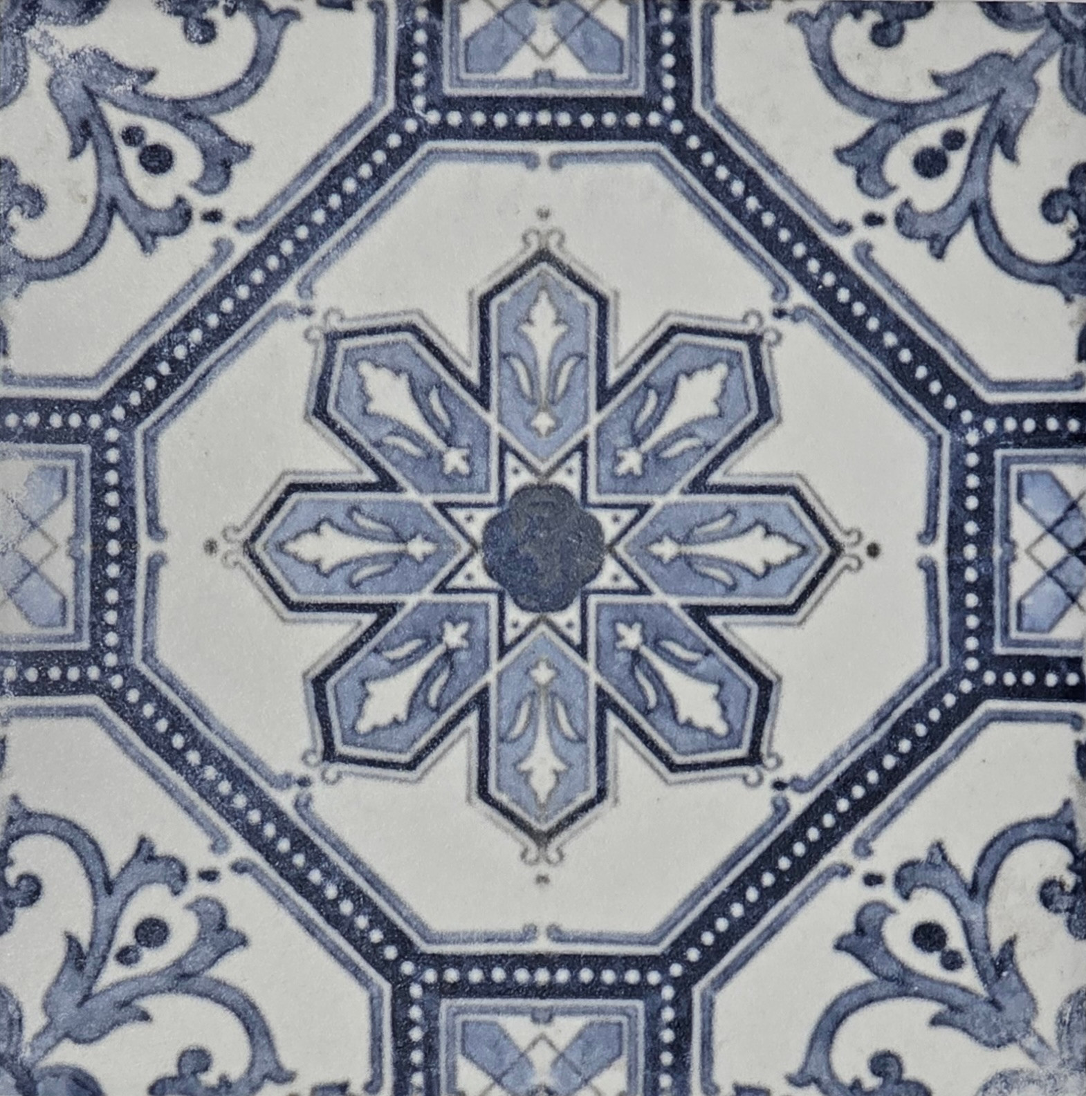 Vintage Decor 8 200 X 200 EC3L1129