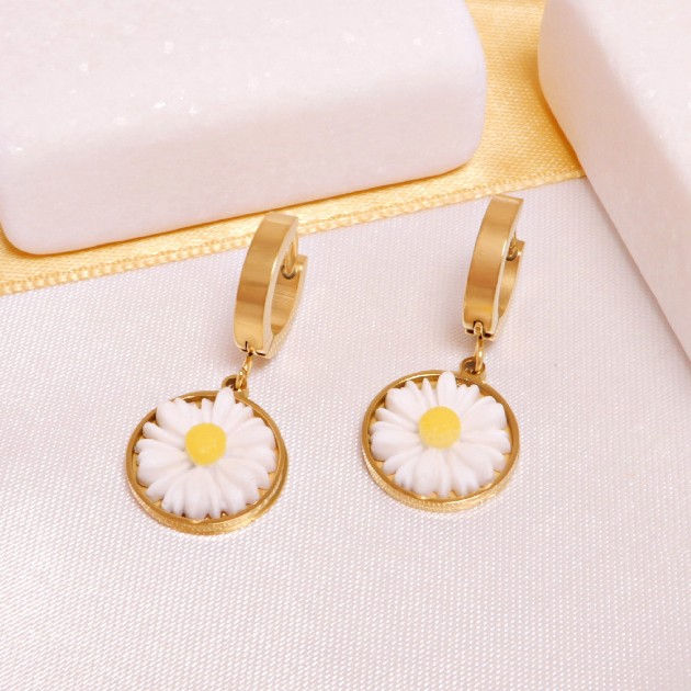 Ατσάλινα σκουλαρίκια κρικάκια με μαργαρίτα  κοντά 3.1cm χρυσό