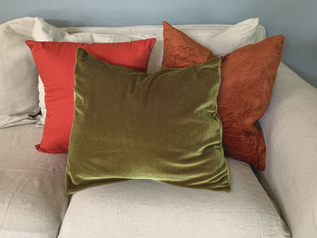 How To Sew A Removable Pillow Cover | Easy!