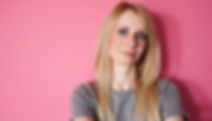 freepik__eine-weie-frau-39-jahre-alt-rotblones-langes-haar-__61370_edited_edited.jpg