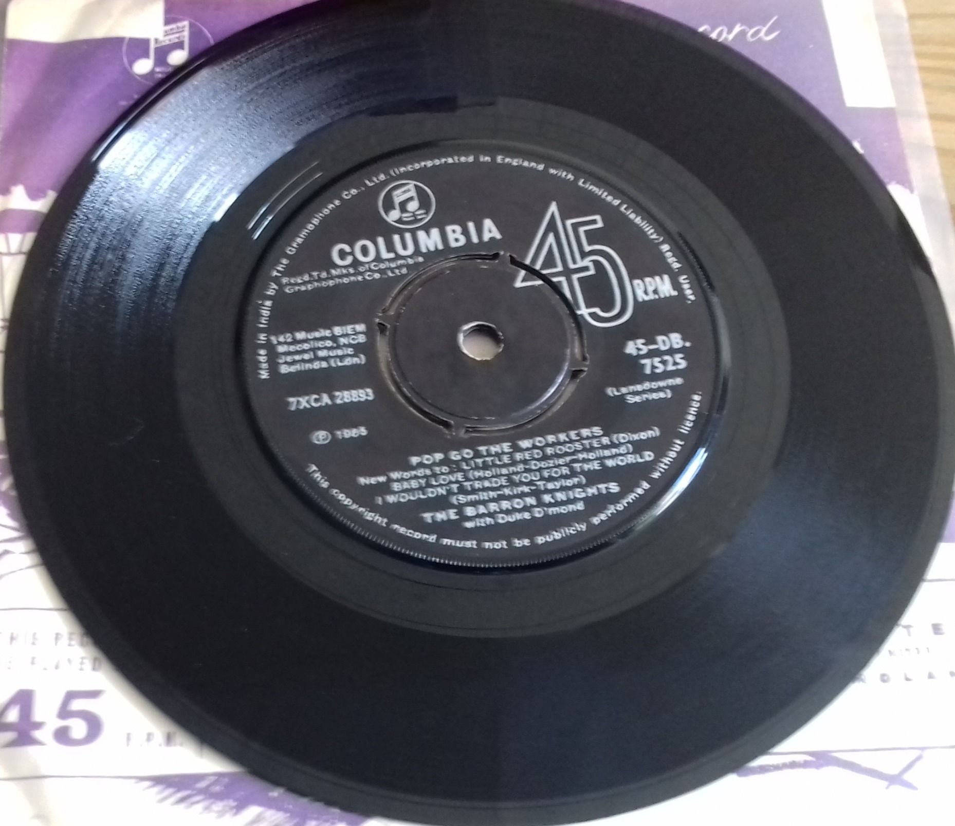 The Barron Knights With Duke D'Mond - Pop Go The Workers (7", Single) (Columbia