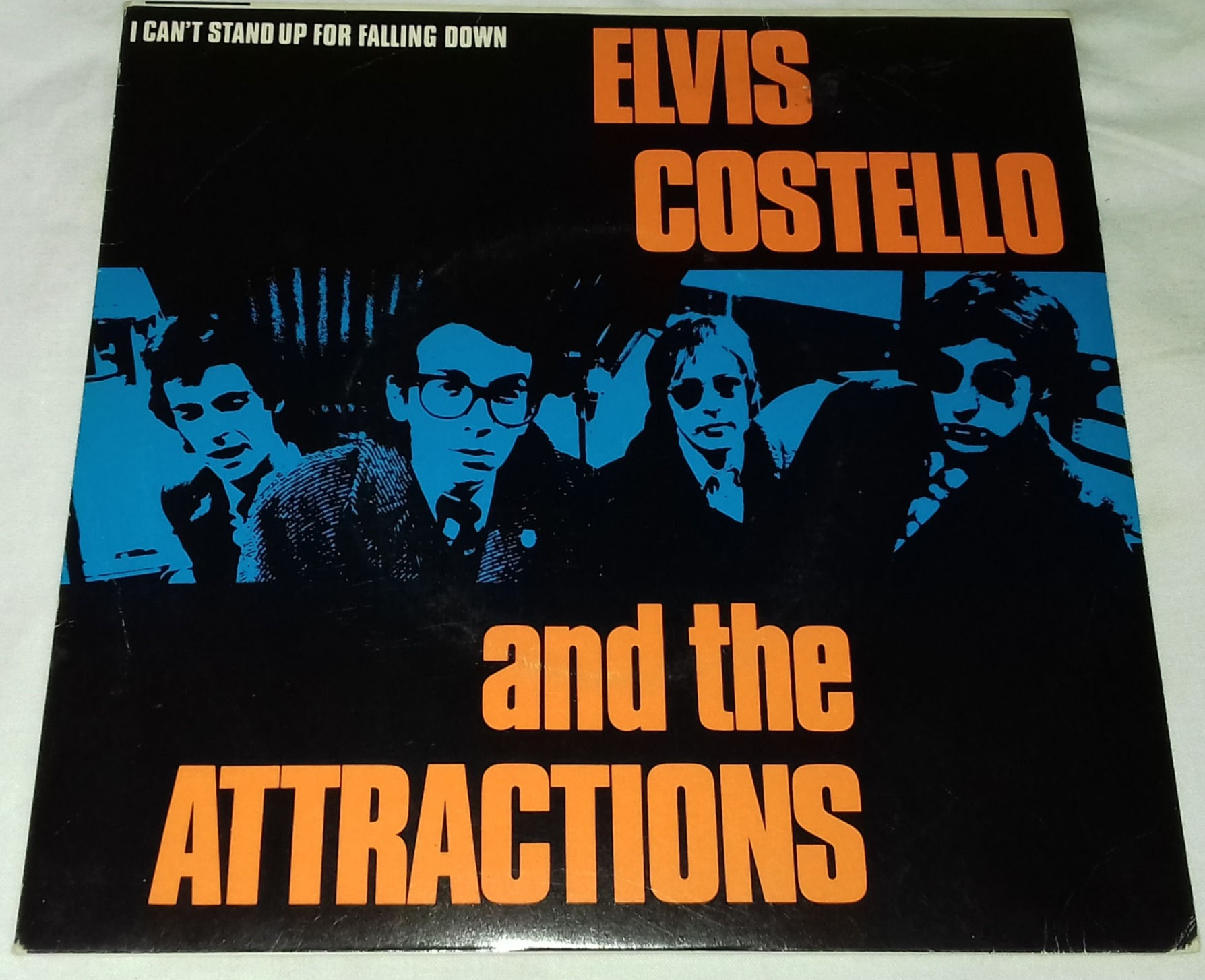 Elvis Costello And The Attractions* - I Can't Stand Up For Falling Down (7", Sin