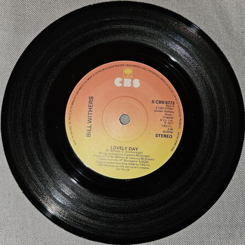 Bill Withers - Lovely Day (7", Pap) (CBS)