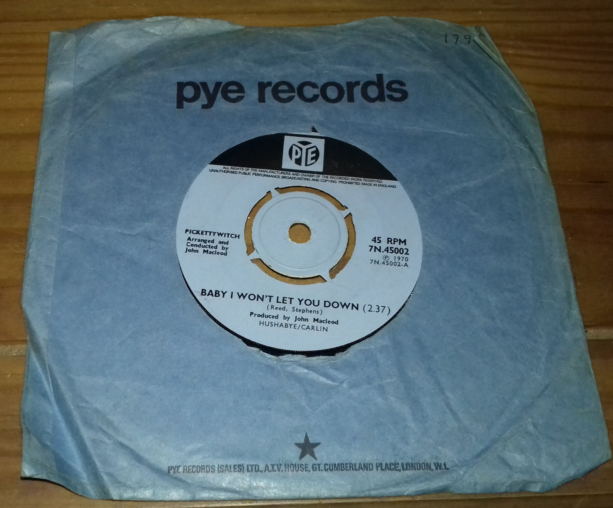 Pickettywitch - Baby I Won't Let You Down (7", Single) (Pye Records)