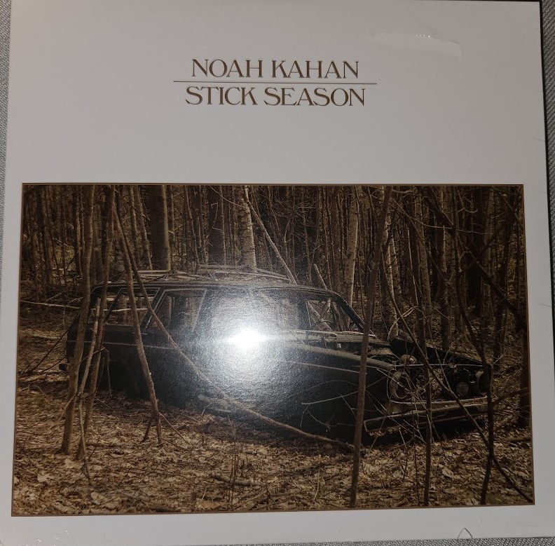 Noah Kahan - Stick Season (7", Single, Ltd, Cle) (Mercury, Republic Records)