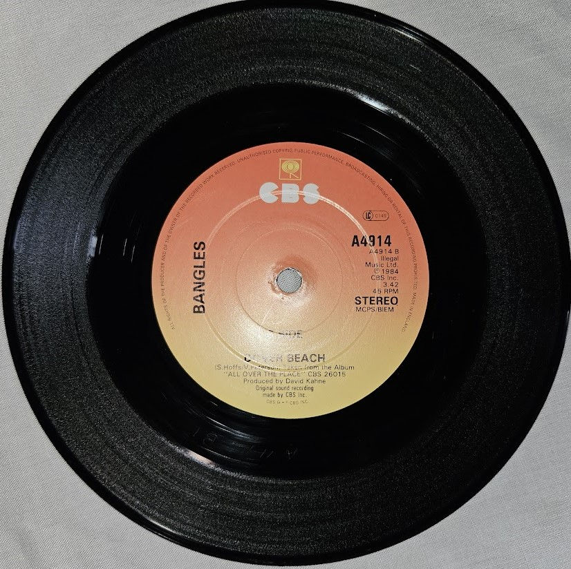 サムネイル： Bangles - Going Down To Liverpool (7", Single) (CBS)
