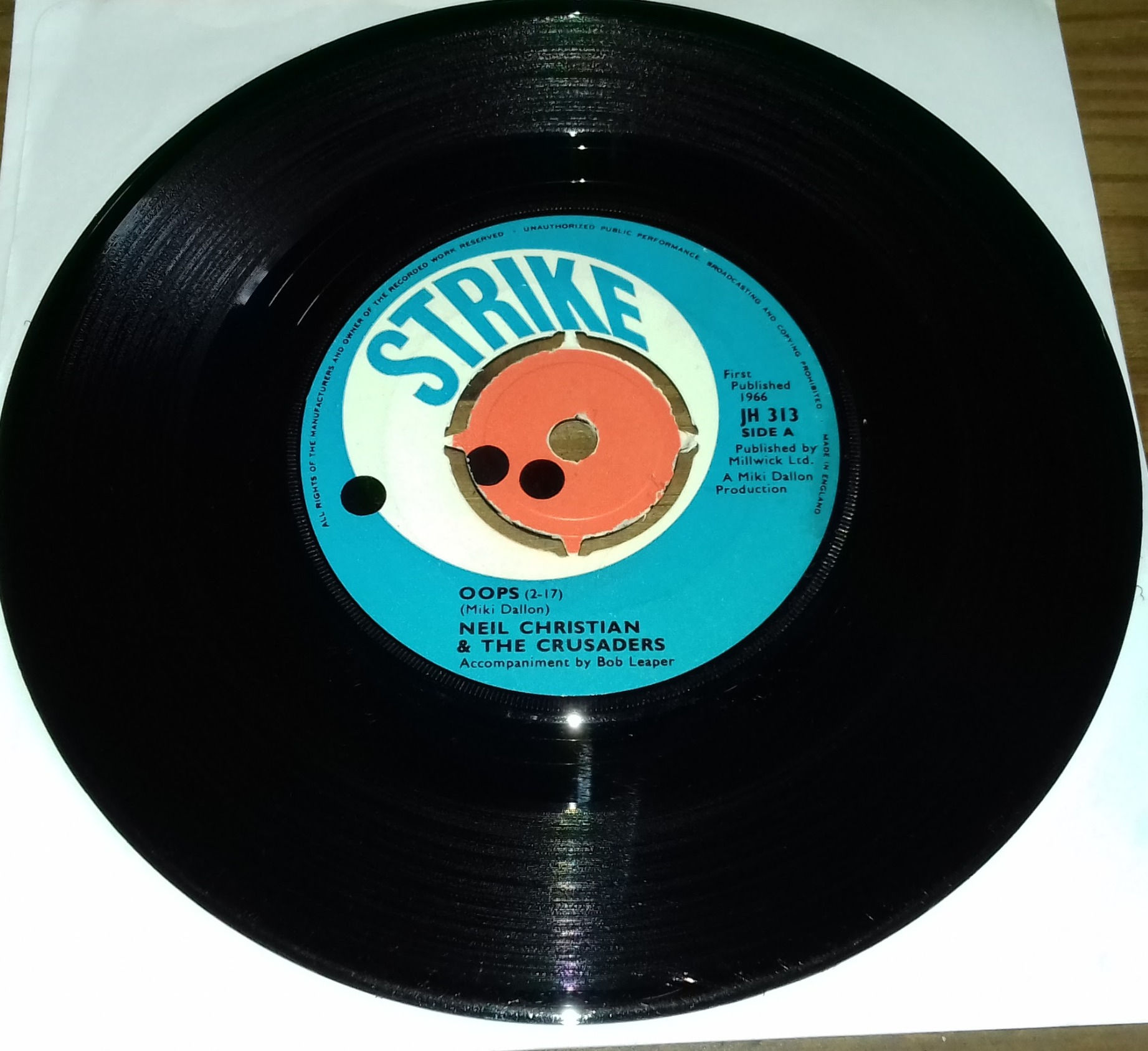 Neil Christian & The Crusaders - Oops (7") (Strike (2))
