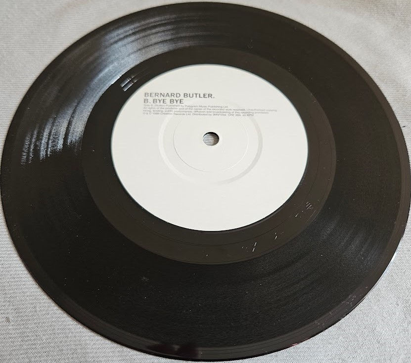 ภาพขนาดย่อ: Bernard Butler - Not Alone (7", Single) (Creation Records)