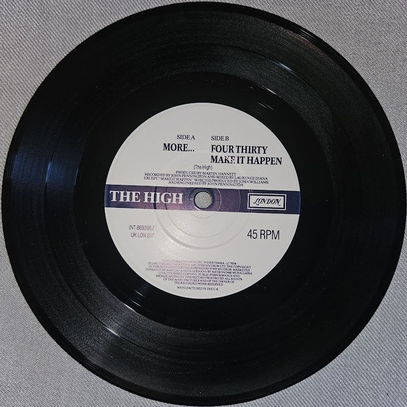 Pikkukuva: The High - More... (7", Single) (London Records)