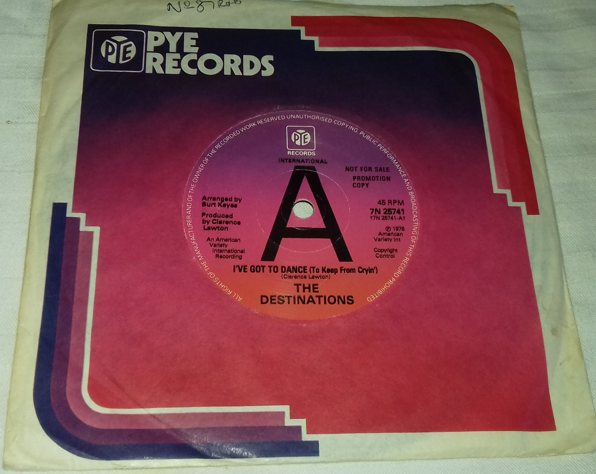 The Destinations - I've Got To Dance (To Keep From Cryin') (7", Promo) (Pye Inte