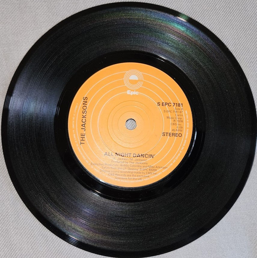Miniatyrbild: The Jacksons - Shake Your Body (Down To The Ground) (7", Single, Sol) (Epic)