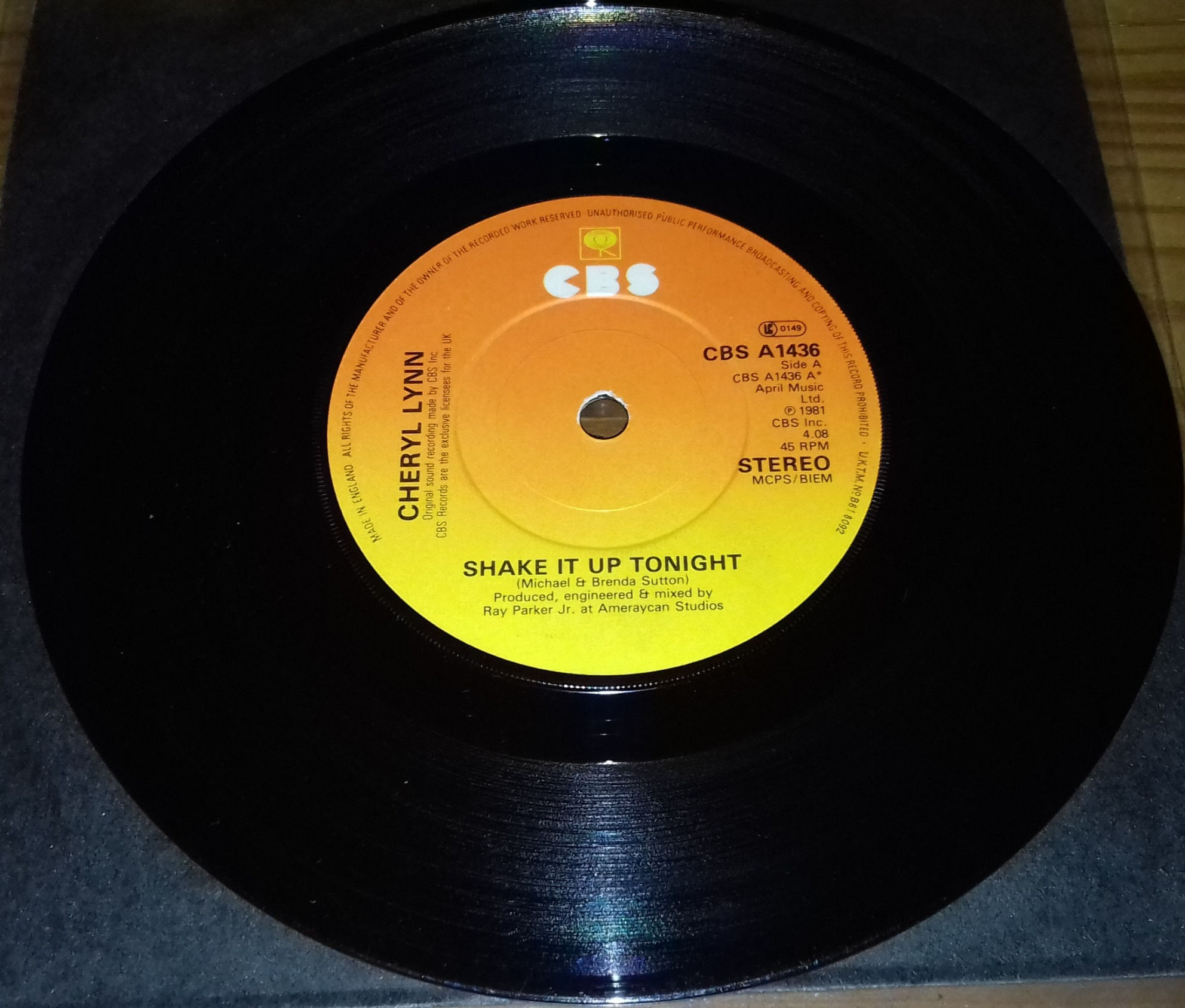 Cheryl Lynn - Shake It Up Tonight (7", Single) (CBS)