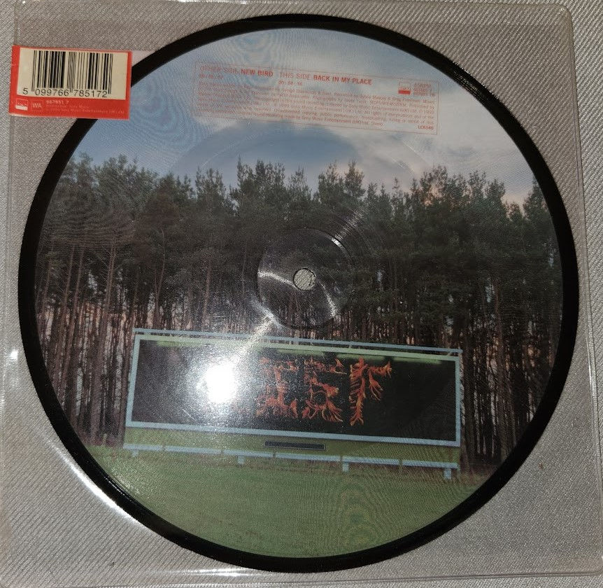 Thumbnail: Reef - New Bird (7", Single, Pic) (Sony Soho Square)
