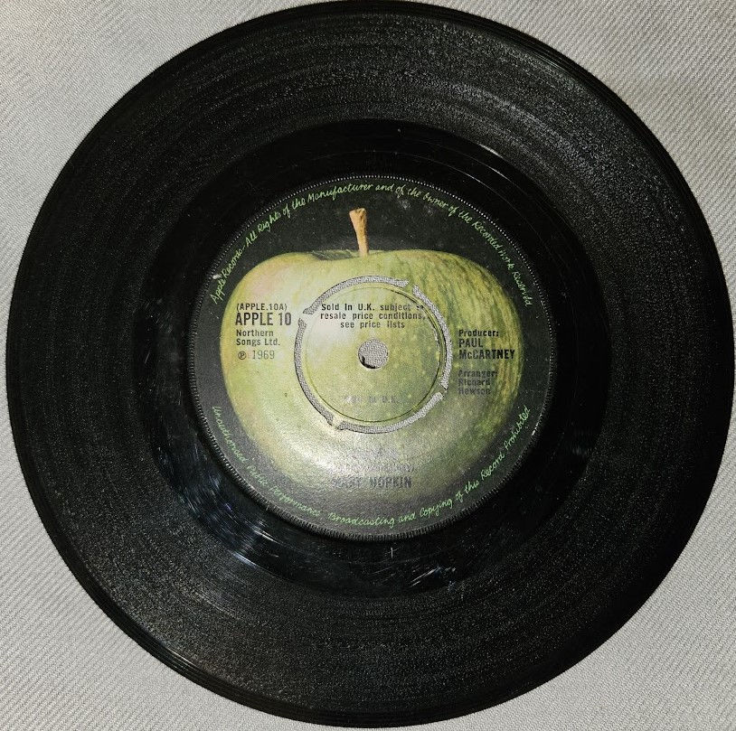 Mary Hopkin - Goodbye (7", Single, Pus) (Apple Records)
