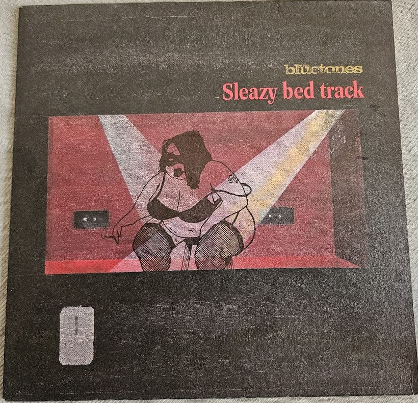 The Bluetones - Sleazy Bed Track (7", Single, Num) (Superior Quality Recordings