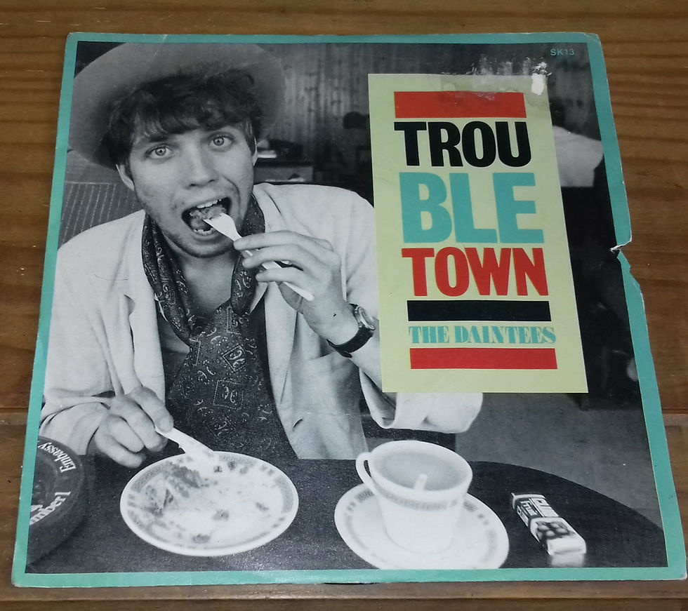 The Daintees - Trouble Town (7", Single, Sil) (Kitchenware Records, Kitchenware