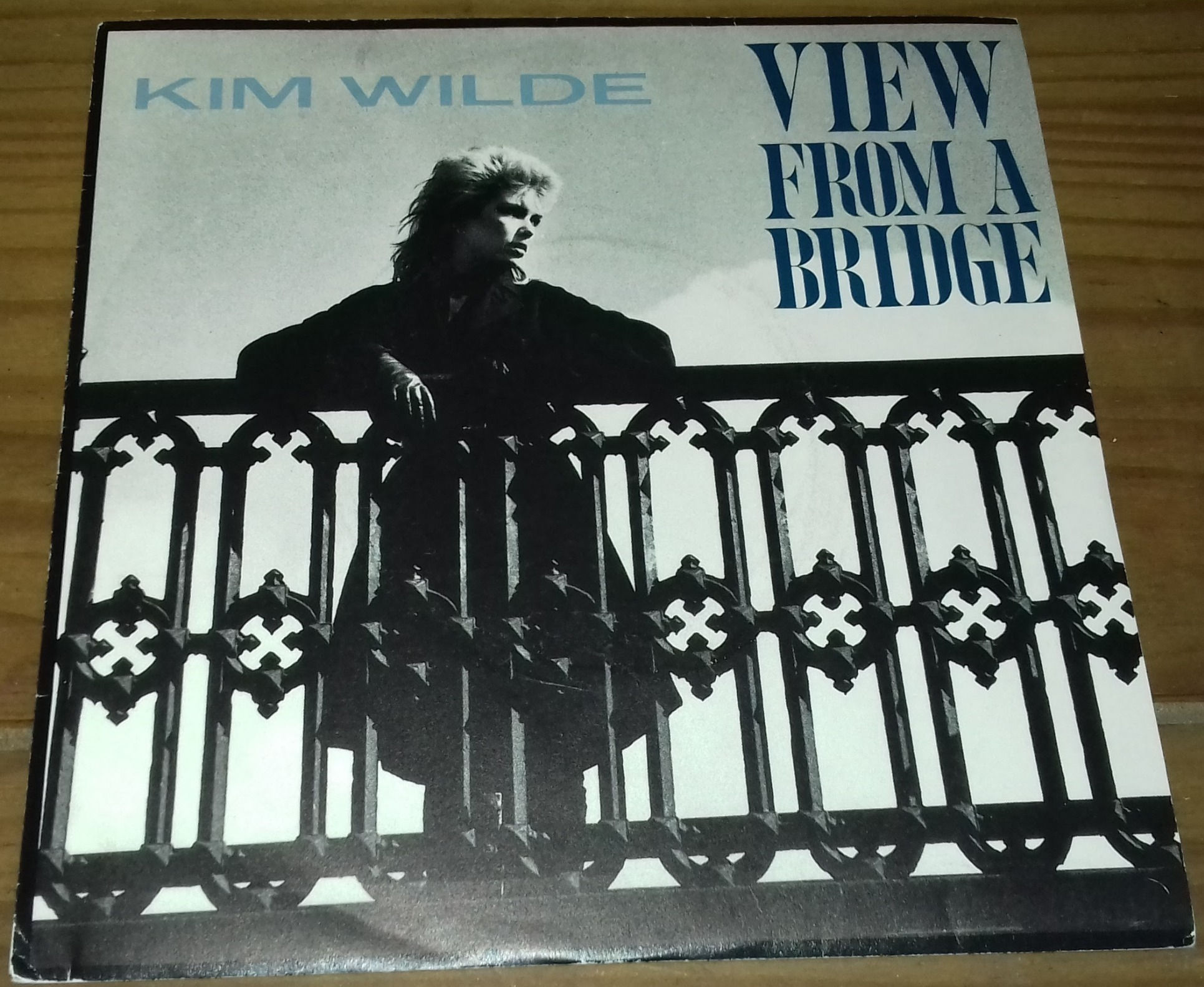 Kim Wilde - View From A Bridge (7", Single, Pus) (RAK)