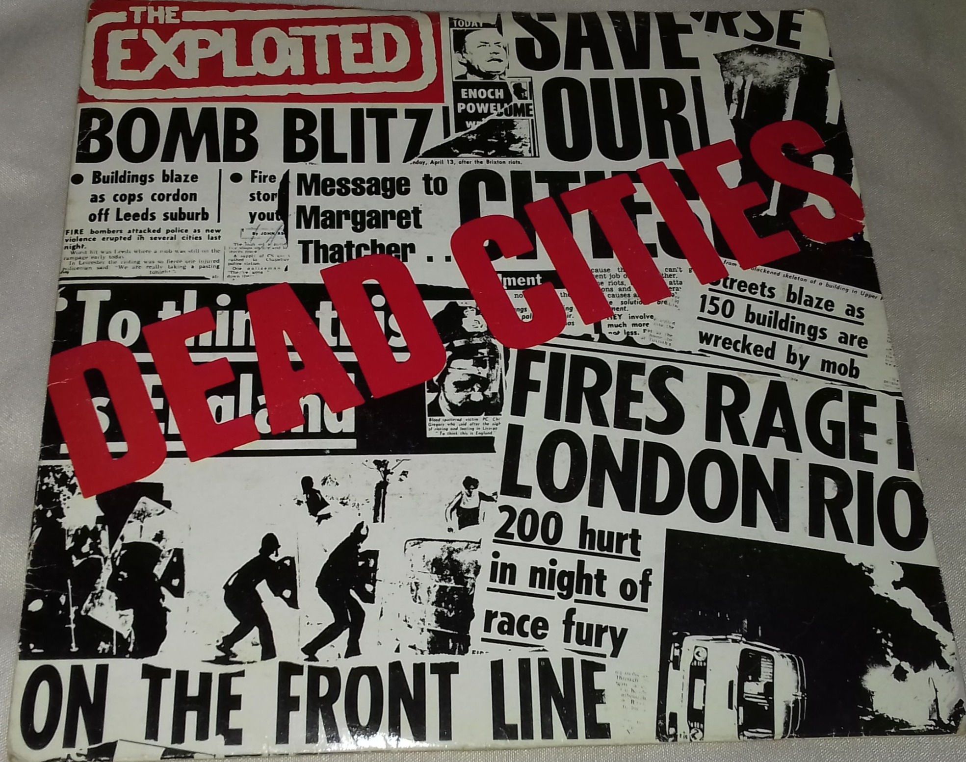 The Exploited - Dead Cities (7") (Secret Records (8))