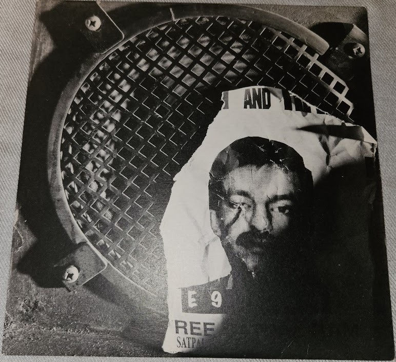 Asian Dub Foundation - Free Satpal Ram (7", Single) (FFRR, London Records)