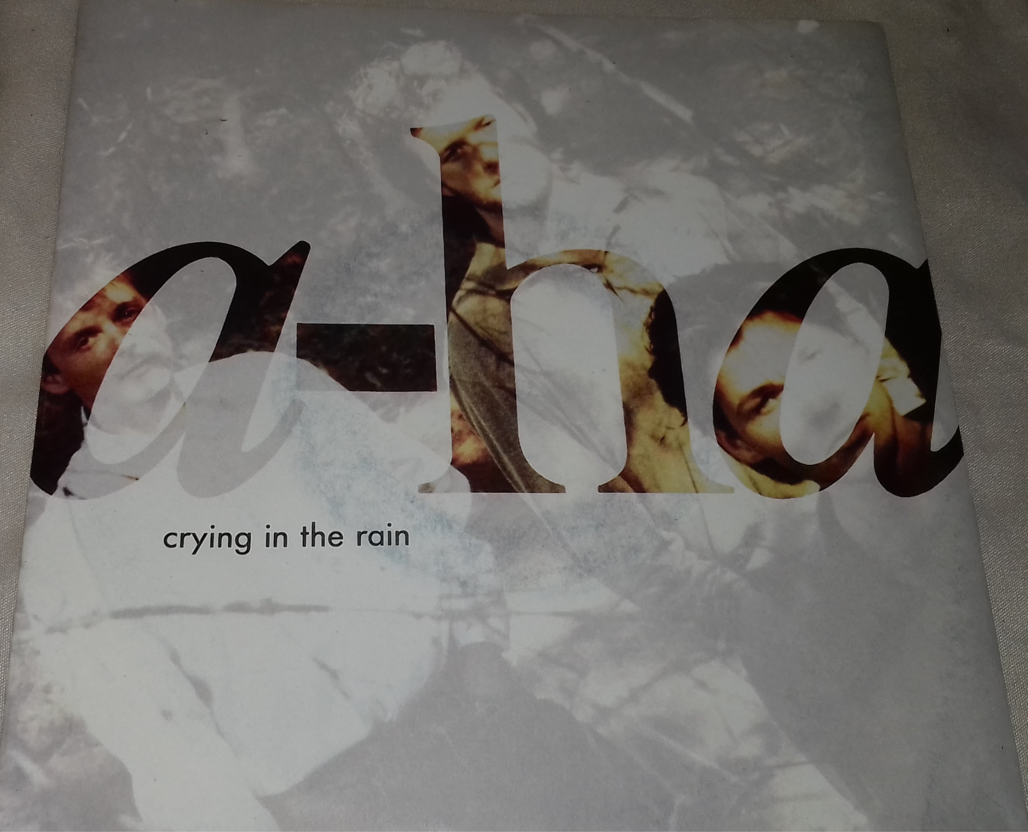 a-ha - Crying In The Rain (7", Single) (Warner Bros. Records, Warner Bros. Recor