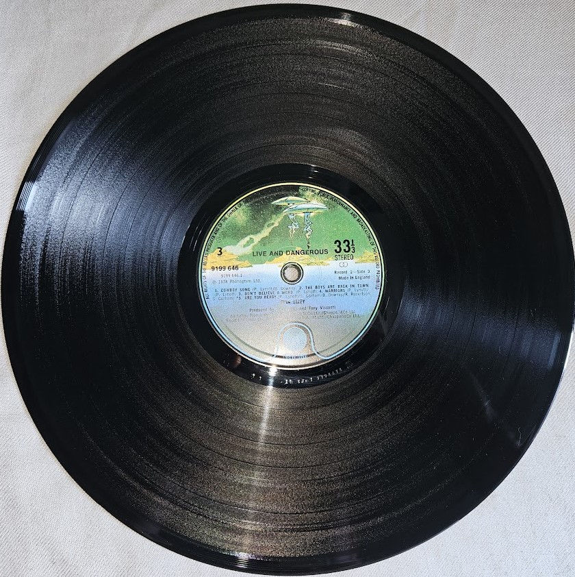 Miniatyrbild: Thin Lizzy - Live And Dangerous (2xLP, Album) (Vertigo)