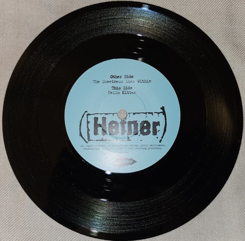 Miniatyrbild: Hefner - The Sweetness Lies Within (7", Single) (Too Pure)