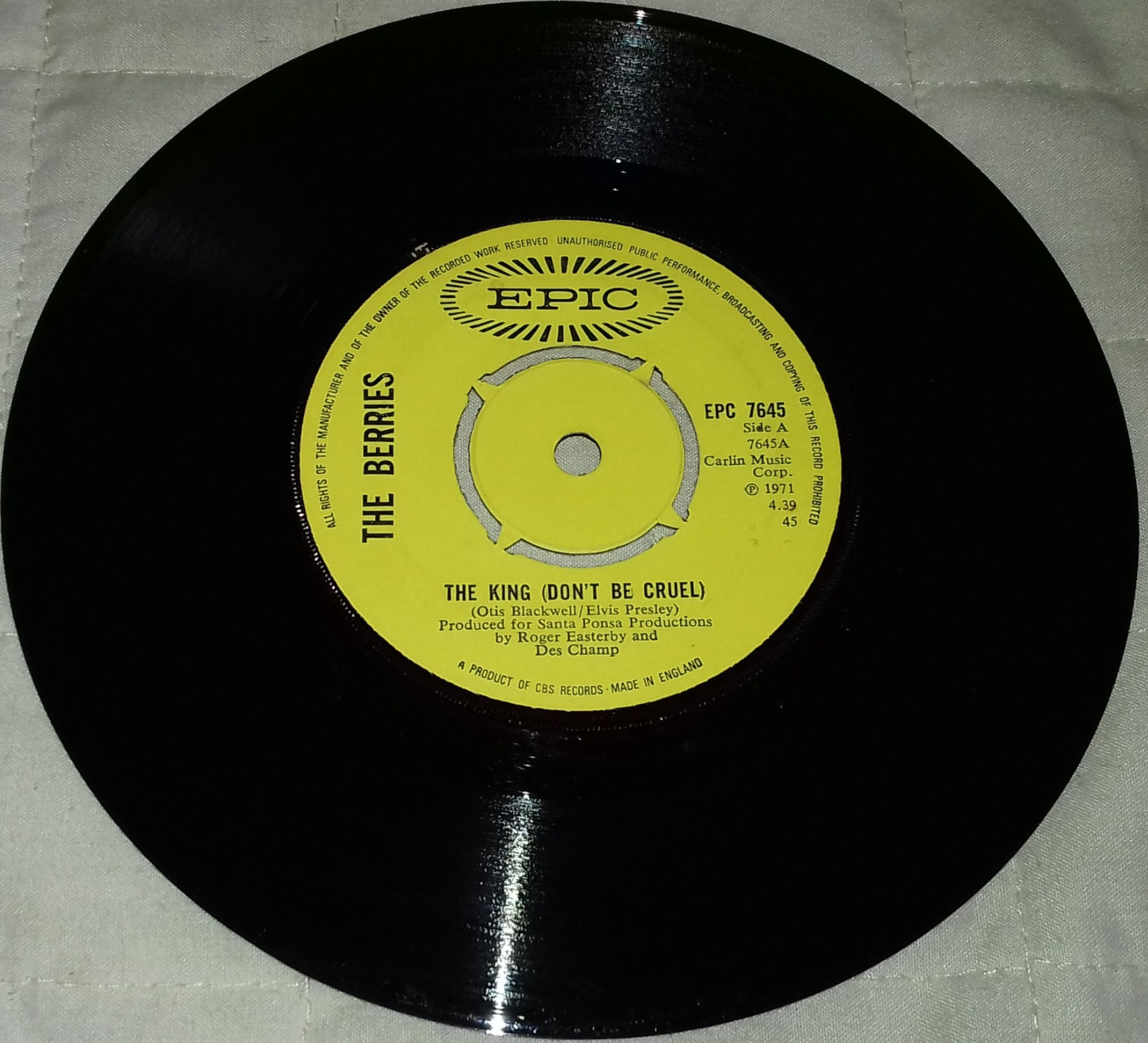 The Berries* - The King (Don't Be Cruel) (7", Single) (Epic)
