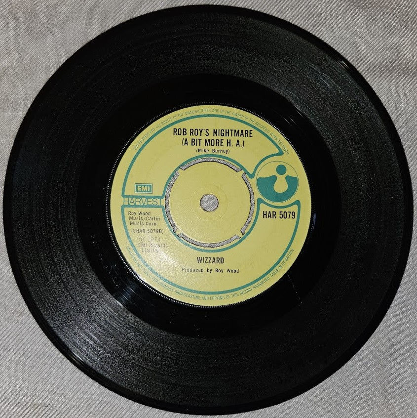 ภาพขนาดย่อ: Wizzard - I Wish It Could Be Christmas Everyday (7", Single, Gat) (Harvest)