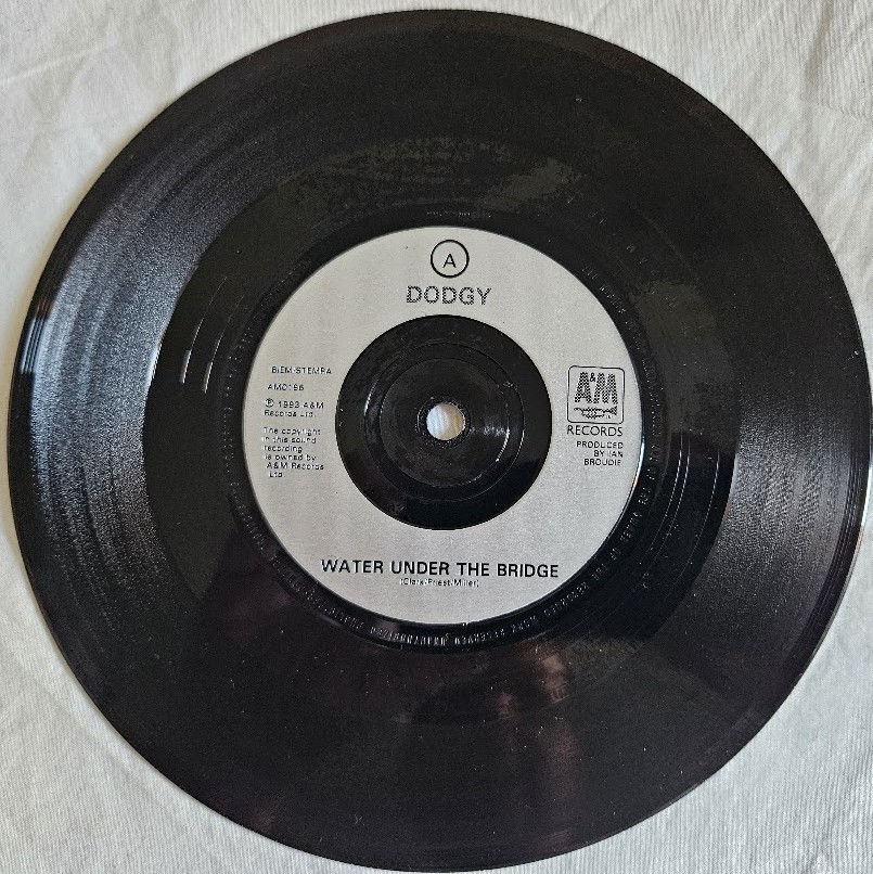 Thumbnail: Dodgy - Water Under The Bridge (7", Single, M/Print) (A&M Records, A&M Records,