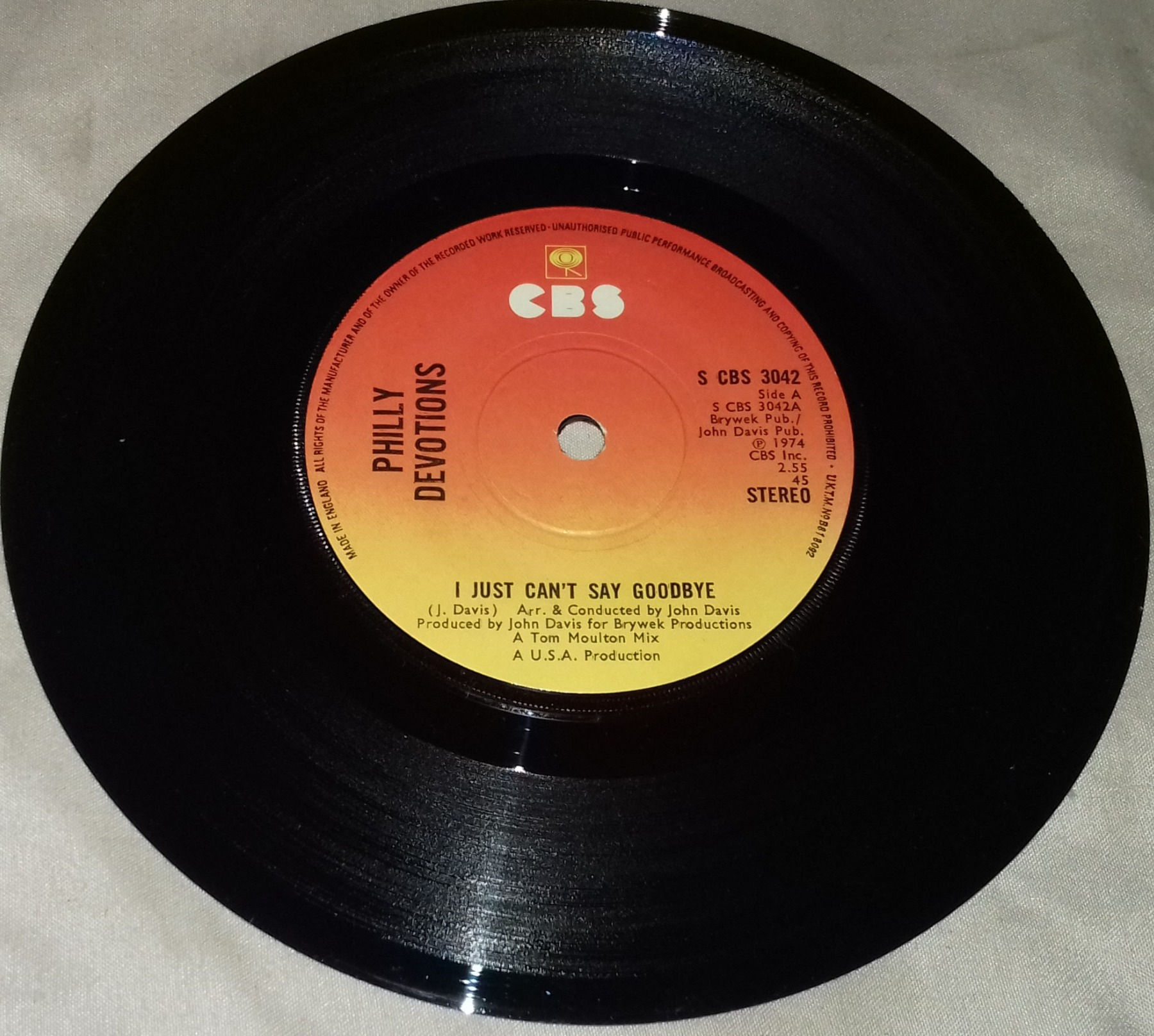 Philly Devotions - I Just Can't Say Goodbye (7") (CBS)