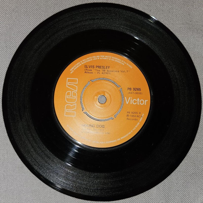 Thumbnail: Elvis* - Don't Be Cruel (7", Single, Mono, RE) (RCA Victor, RCA, RCA Victor, RCA