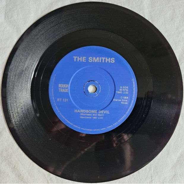 תמונה ממוזערת: The Smiths - Hand In Glove (7", Single, RE, Sol) (Rough Trade)