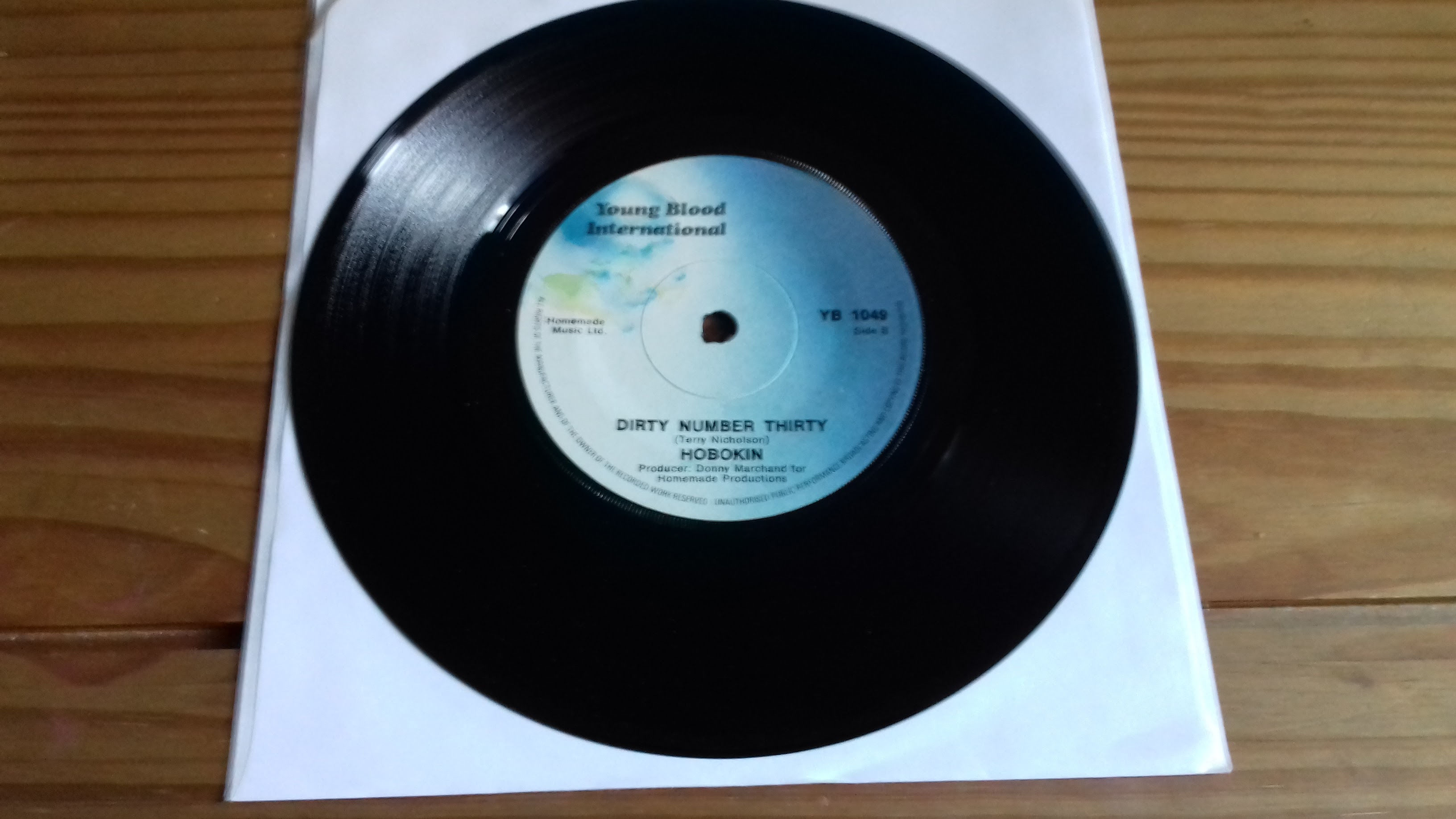 Hobokin - Collie Girl (7", Single, Sol) (Young Blood International)