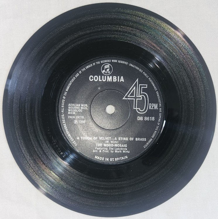 The Mood-Mosaic* - A Touch Of Velvet - A Sting Of Brass (7", Single, RE, Sol) (C