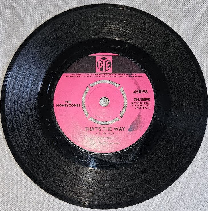The Honeycombs - That's The Way (7", Single, Pus) (Pye Records)