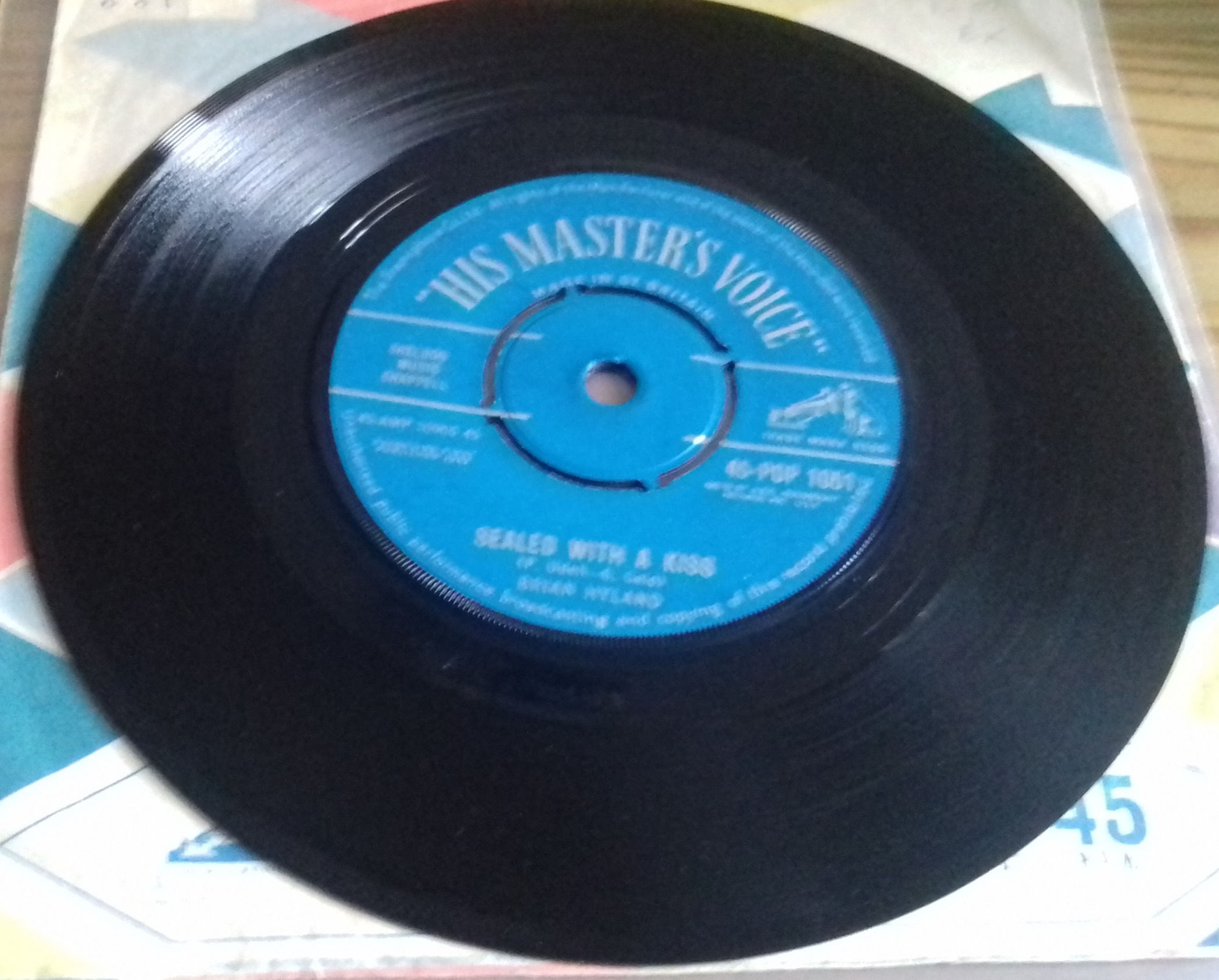 Brian Hyland - Sealed With A Kiss (7", Single) (His Master's Voice)