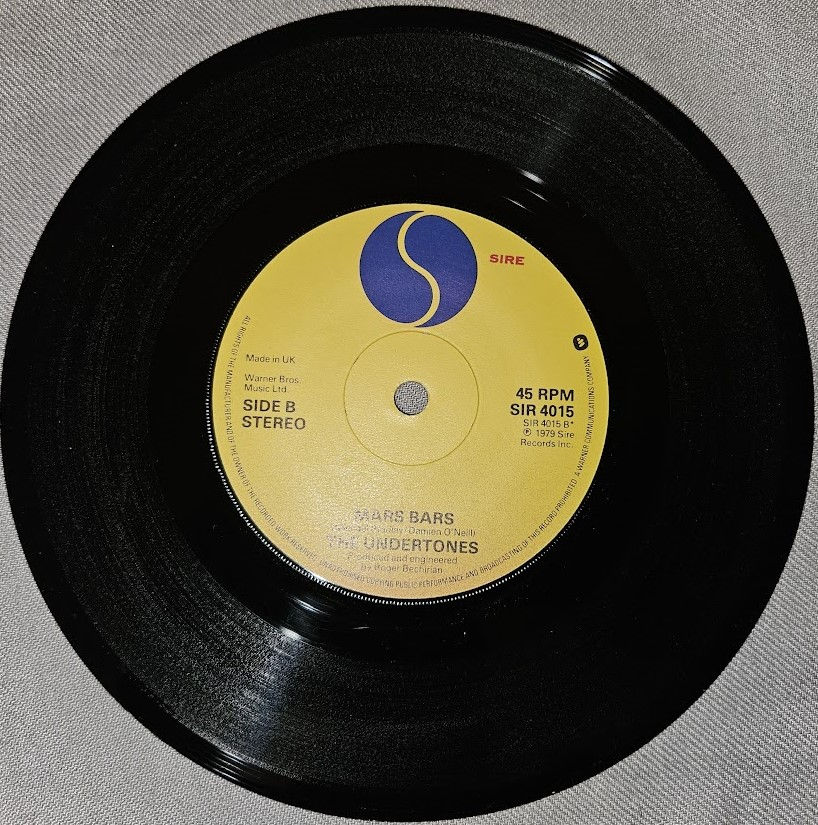 Miniatyrbild: The Undertones - Jimmy Jimmy (7", Single, com) (Sire)