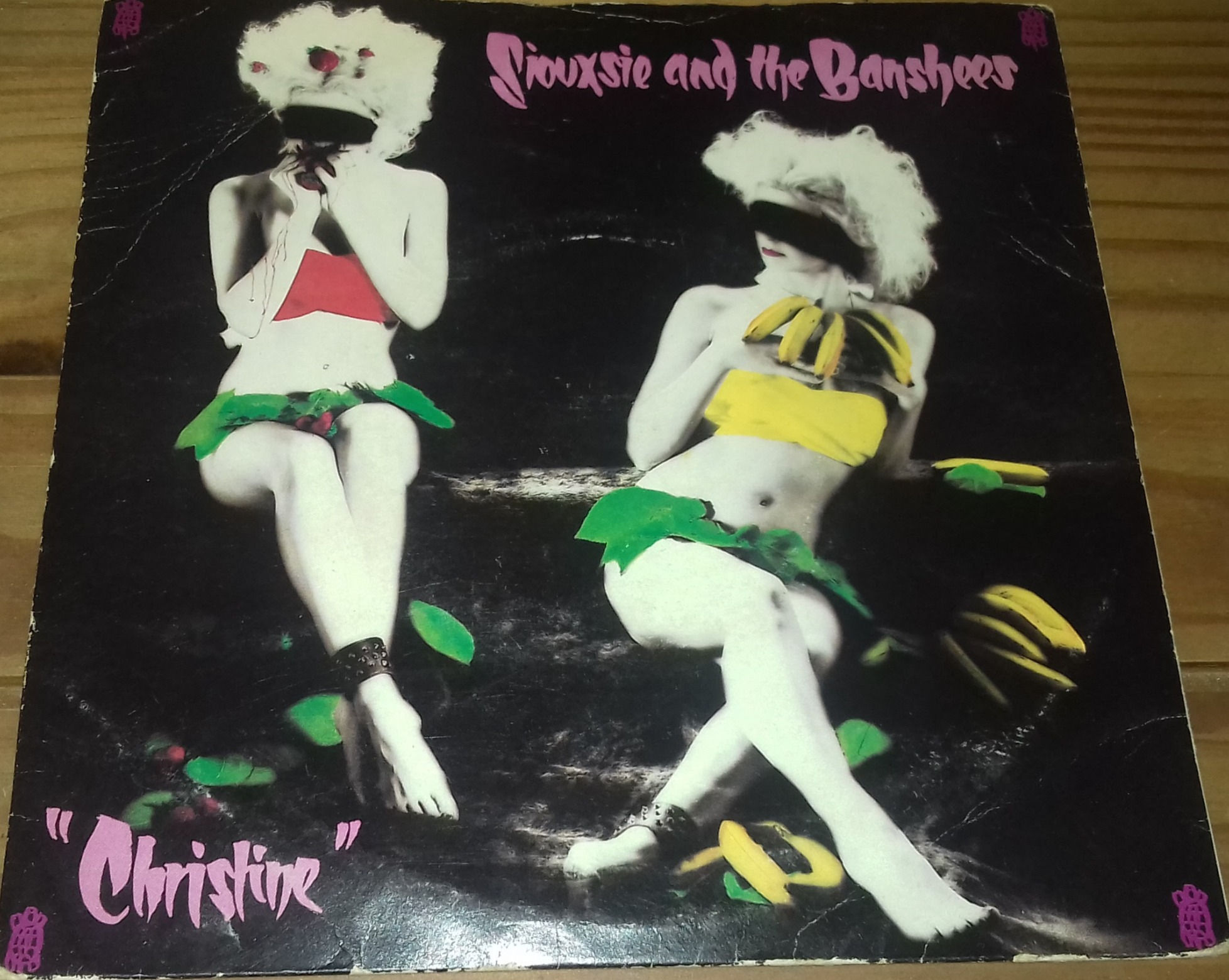 Siouxsie And The Banshees* - Christine (7", Single) (Polydor)