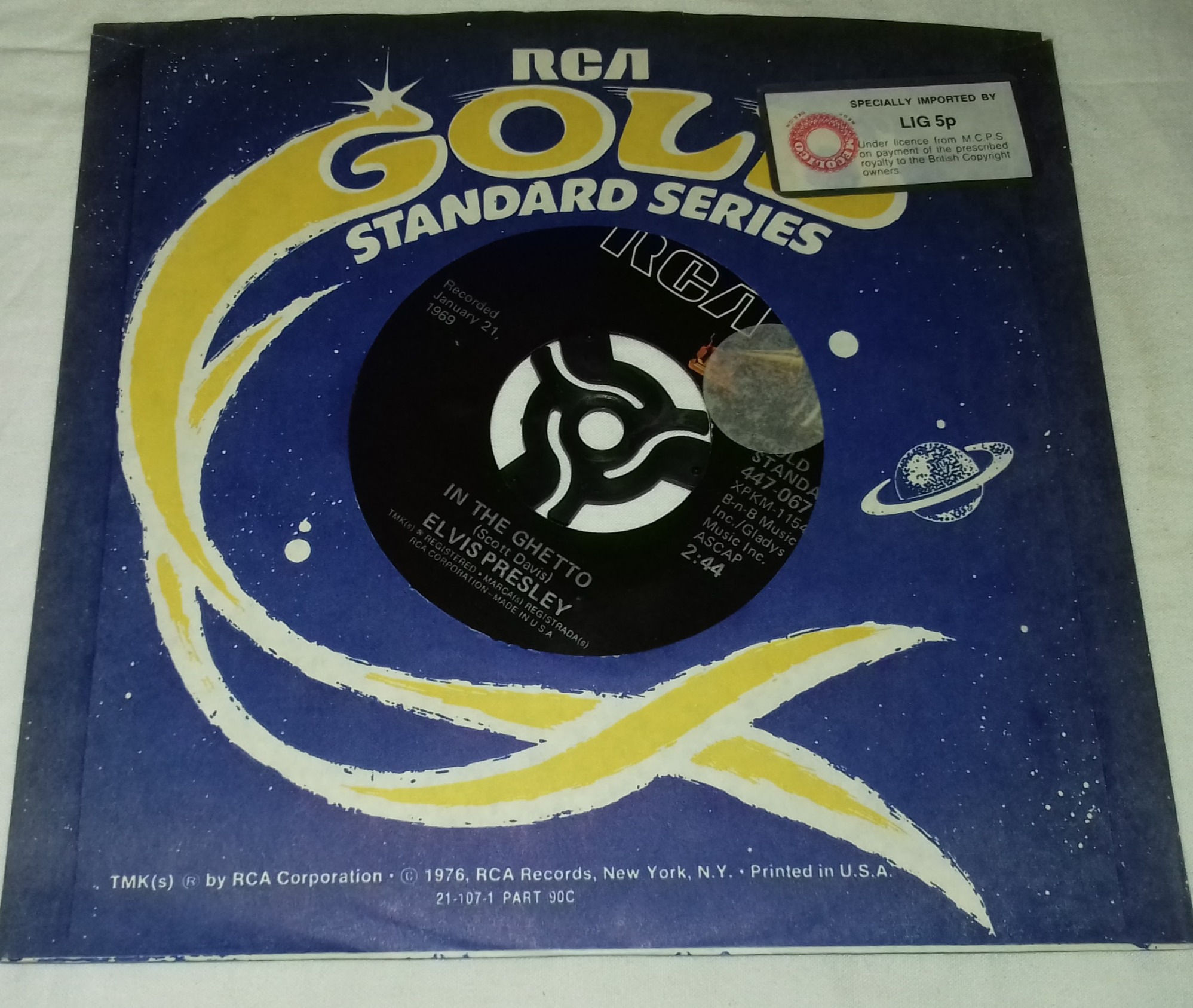 Elvis Presley - In The Ghetto (7", RE) (RCA)