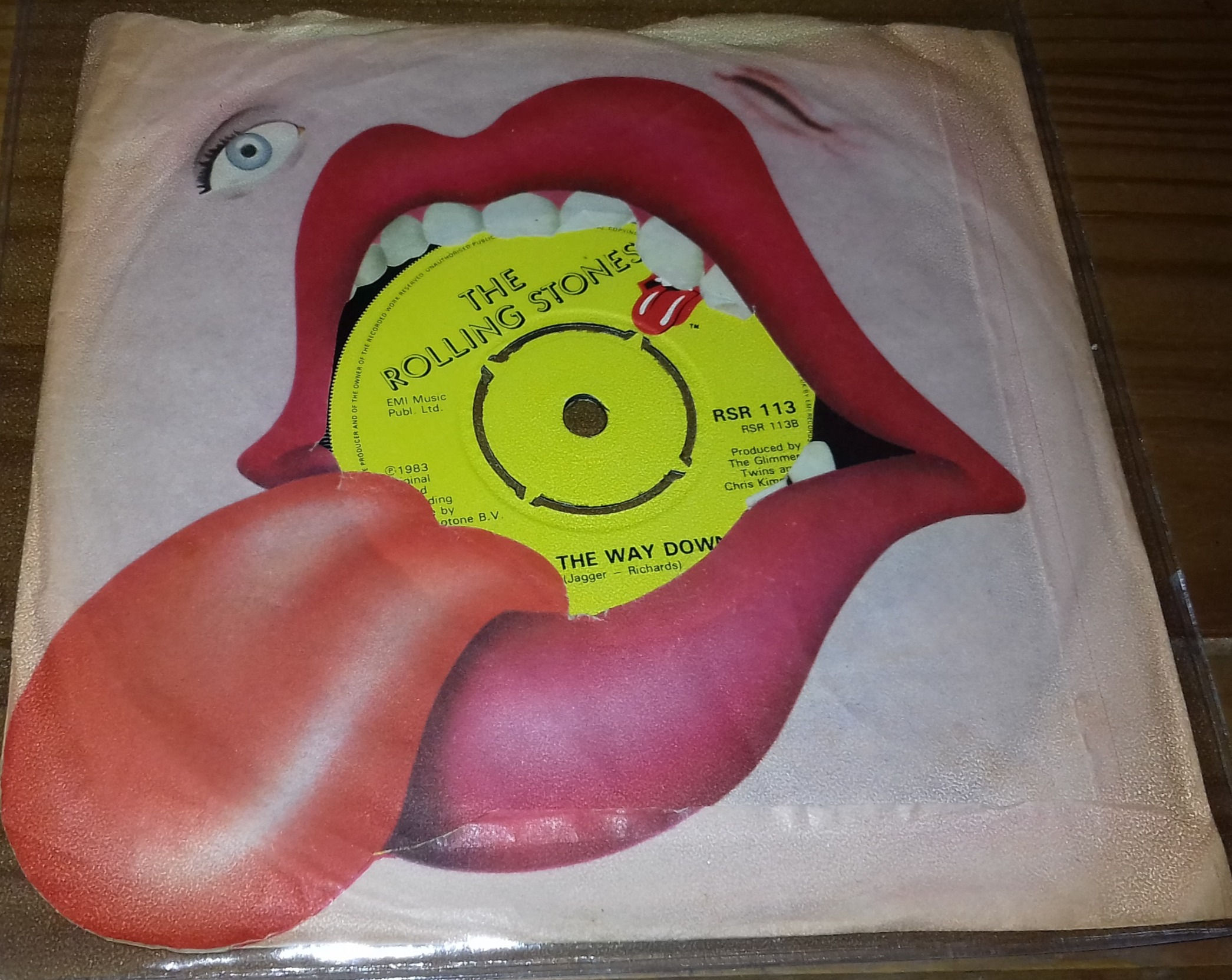Rolling Stones* - Undercover Of The Night (7", Single) (Rolling Stones Records)