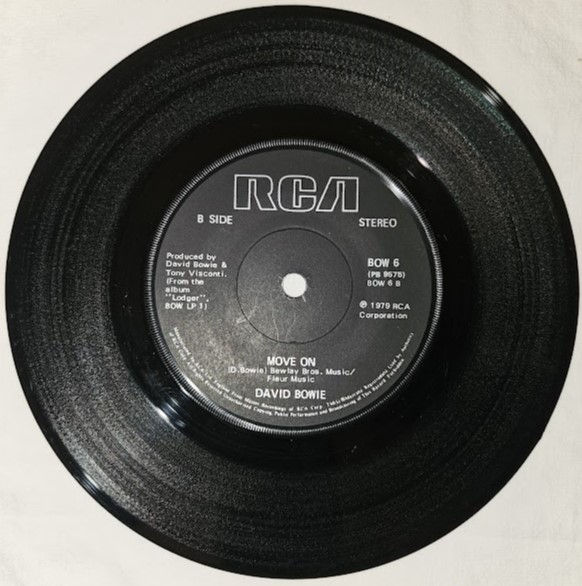 サムネイル： David Bowie - Ashes To Ashes (7", Single, Sol) (RCA, RCA, RCA)