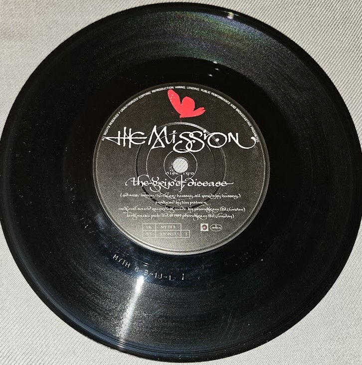 Miniature : The Mission - Butterfly On A Wheel (7", Single, Pap) (Mercury, Phonogram)