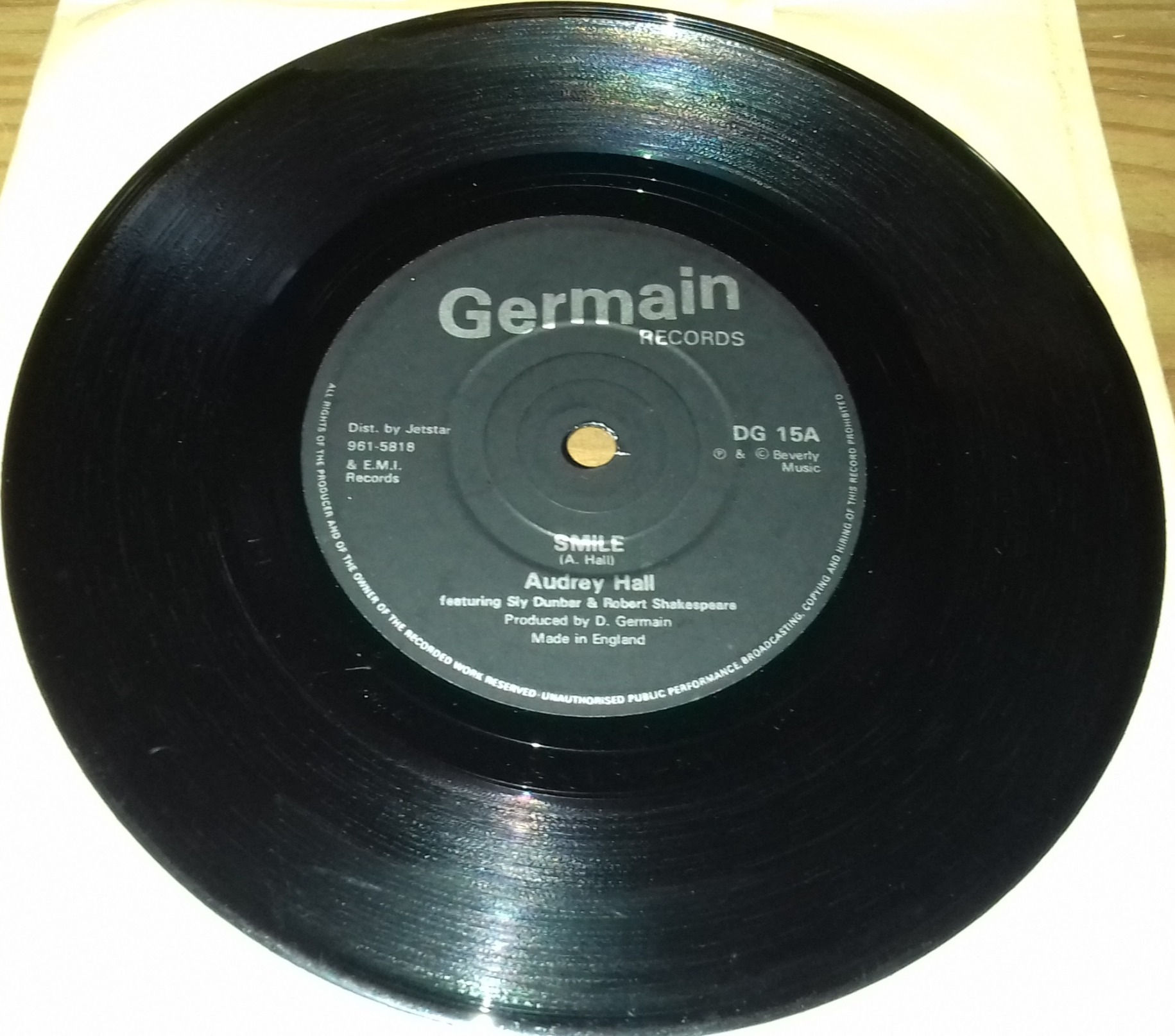 Audrey Hall - Smile / Smile (Club Mix) (7", Single, Bla) (Germain Records)