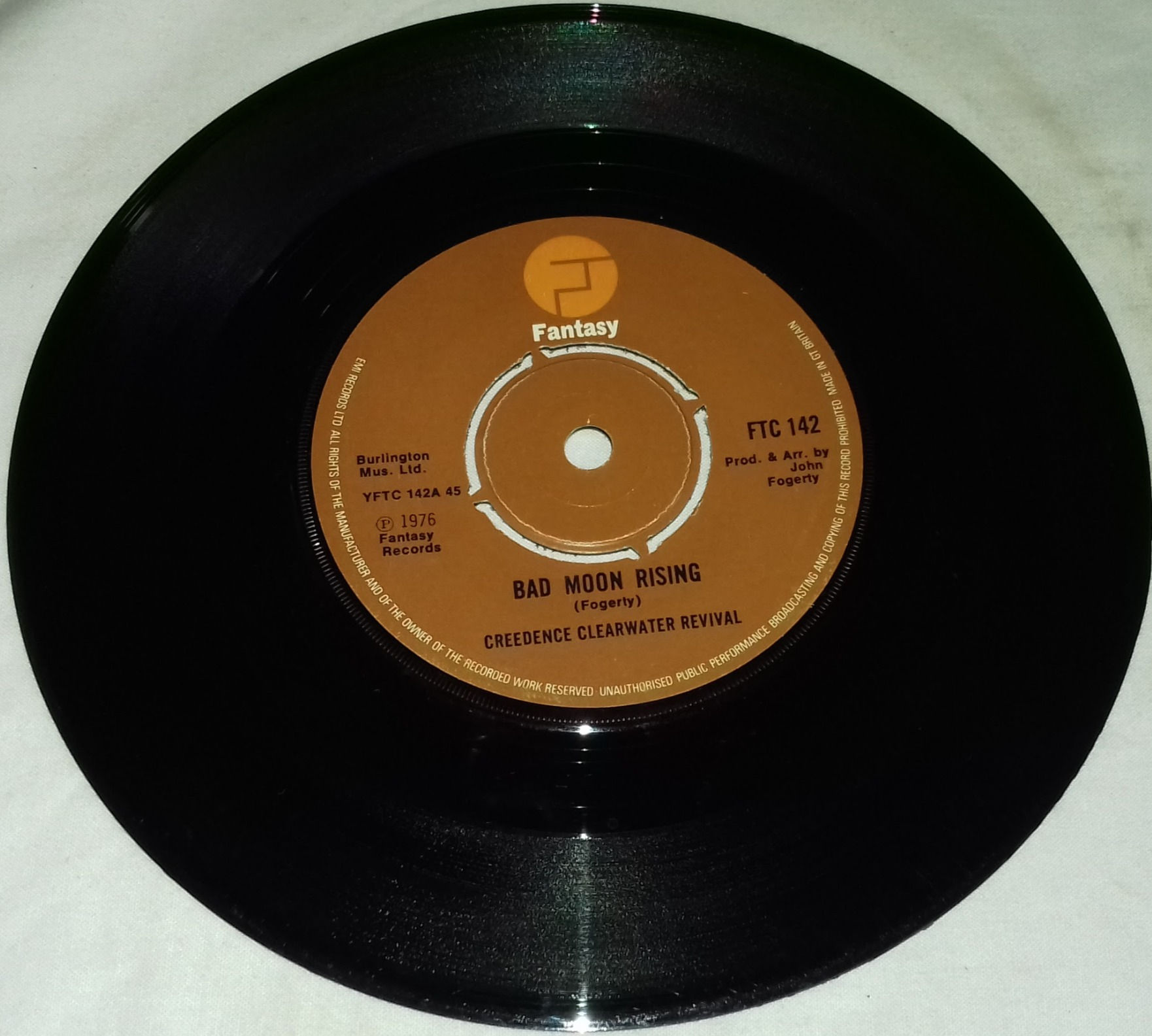 Creedence Clearwater Revival - Bad Moon Rising / Proud Mary / Green River (7",